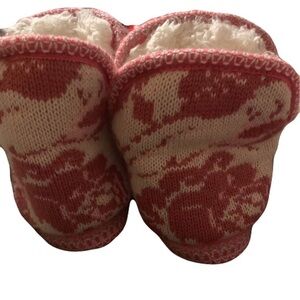 Muk Luks Pink and Cream- Retired-Roses-Cottagecore-7/8-Cozycore